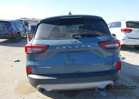 2023 Ford Escape Active z USA, uszkodzony, nr VIN 1FMCU0GN0PUA61494